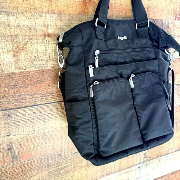 Baggallini All Set 3 In 1 Tote Backpack - Picture 7 of 16